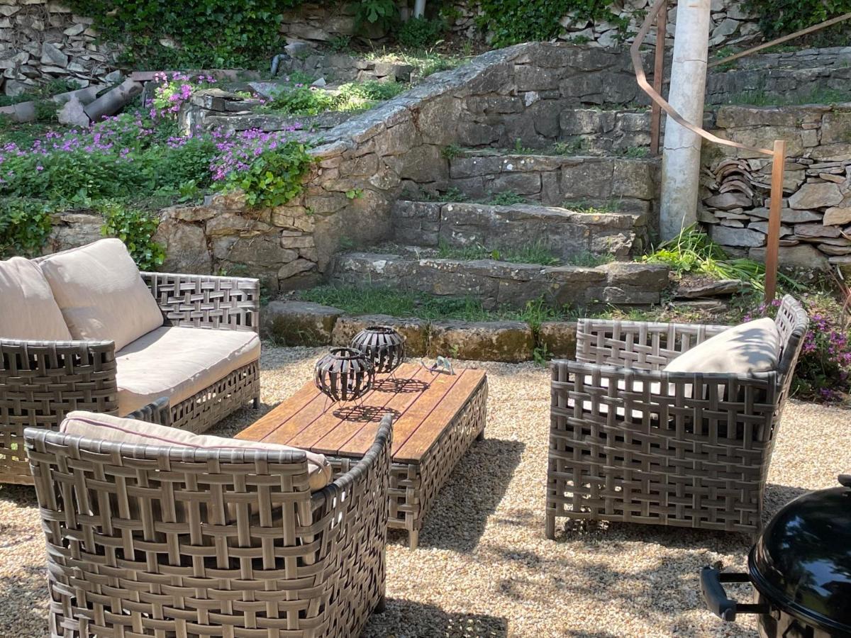 Jolie Annexe Du Mas Dans Le Coeur De La Garrigue Nimoise Villa Nîmes Exterior photo