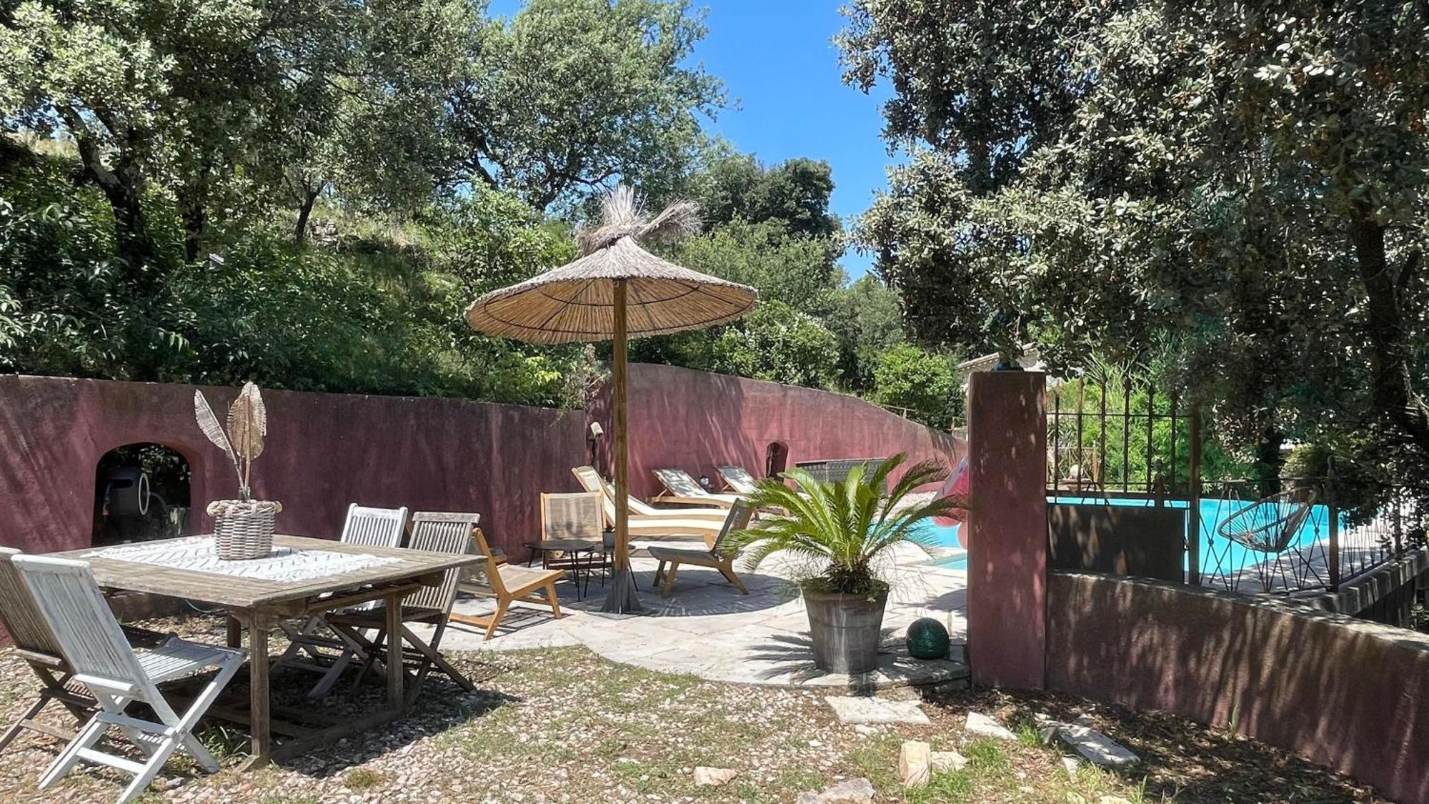 Jolie Annexe Du Mas Dans Le Coeur De La Garrigue Nimoise Villa Nîmes Exterior photo